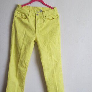 DG2 Diane Gilman Yellow Stretchy Straight-Leg Jeans in Size 8 Spring and…